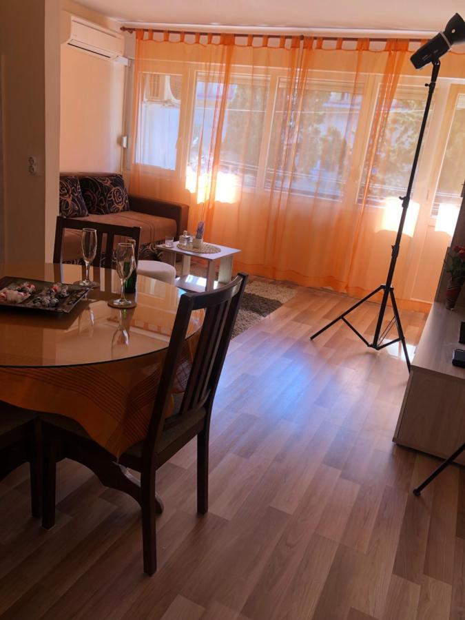Apartment Ante